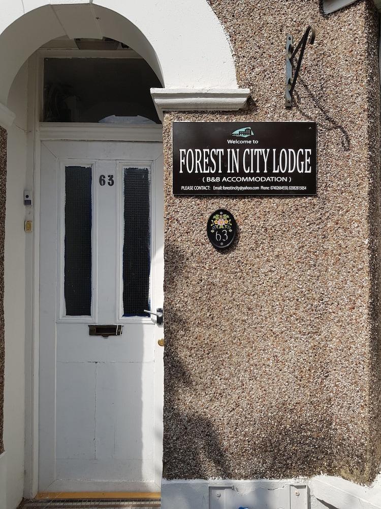 Forest In City Lodge London Exterior photo